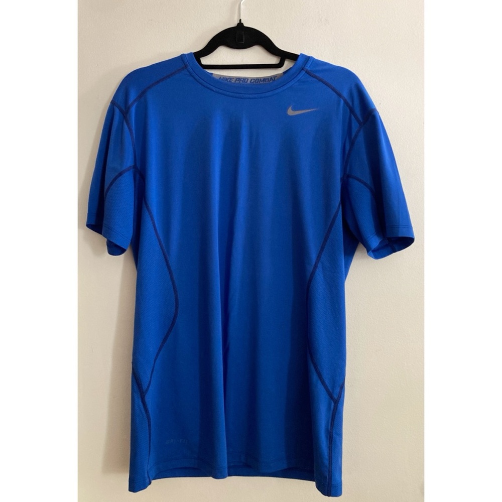 Nike Pro-Combat Dri-FIT Fitted Blue Short-Sleeve Tee Men’s Medium